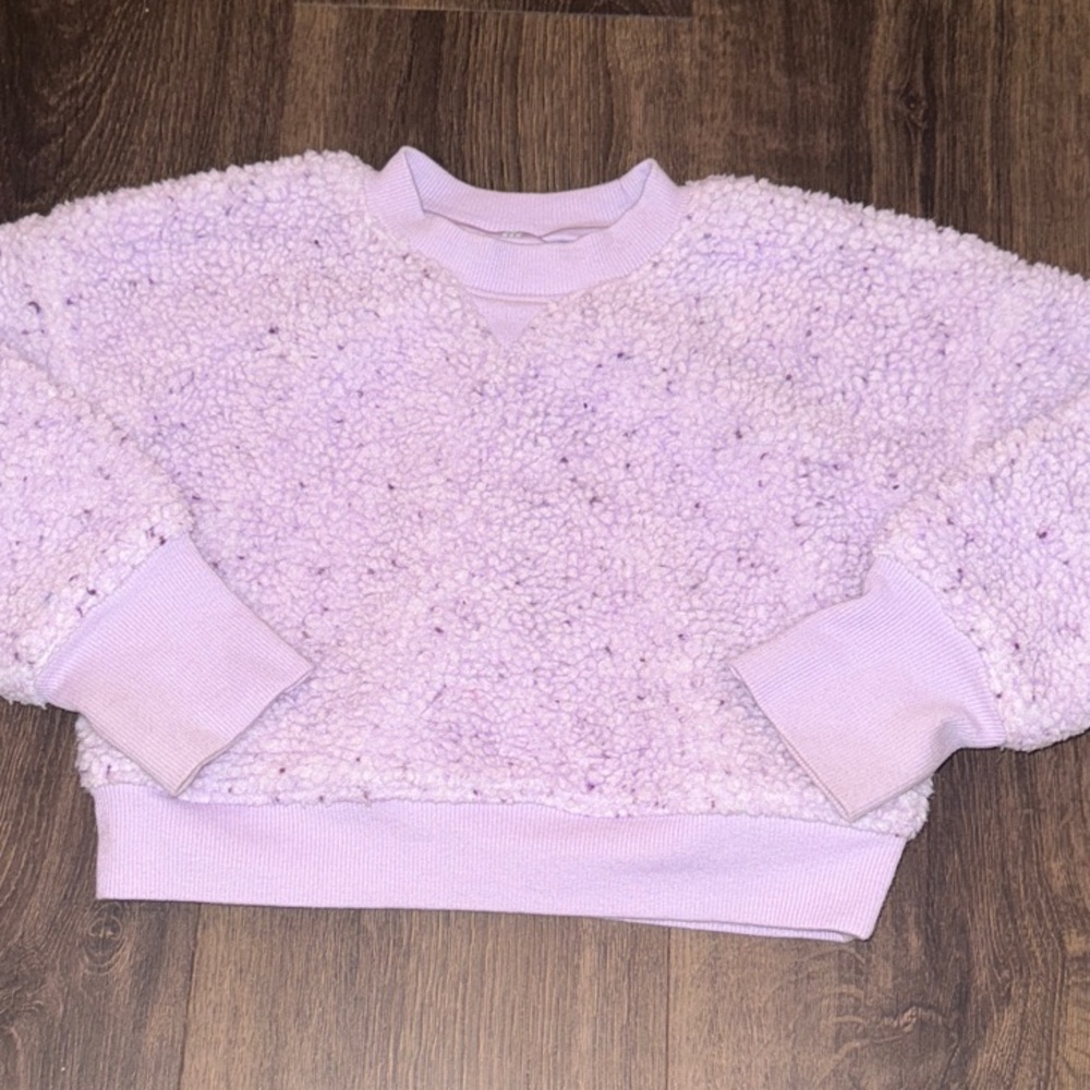 All In Motion Lavender girls fuzzy Sweatshirt